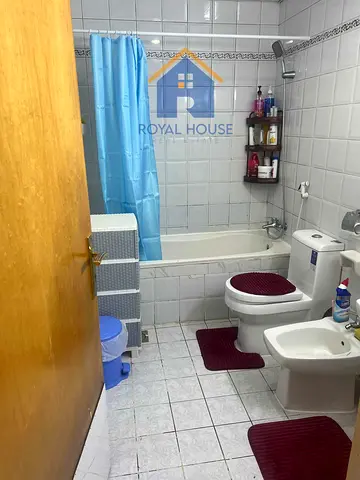 1 BR Apartment in Al Majaz2 with Water View