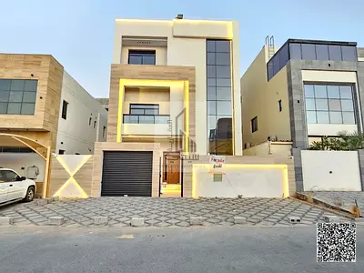 Modern villa with 6 bedrooms, no annual fees