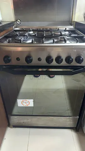 INDESIT Gas Oven + Stove (4-burner)