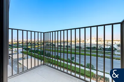 Luxurious Apartment | 2 Bed | Corner Unit