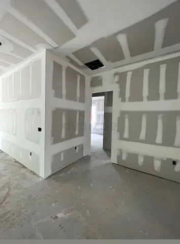 HOME RENOVATION AND FITOUT WORK SERVICES AVAILABLE