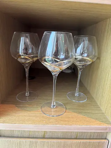 Wine glasses