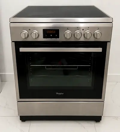 Whirlpool 60cm Ceramic Electric Cooker  Fan Oven - Excellent Condition
