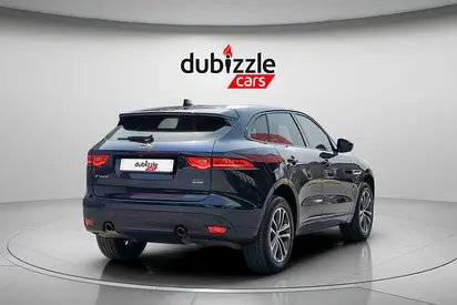 2019 Jaguar F-PACE photo 6