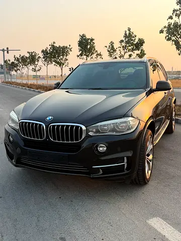 BMW X5 GCC 2015 V6 full service history