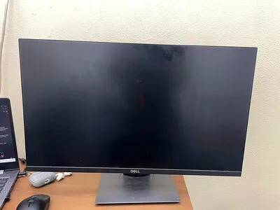 Dell Computer Monitor LED– 200 AED