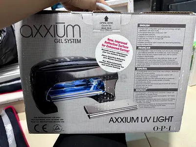 OPI nail gel machine