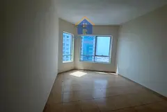 Three bedrooms for sale with a front sea view