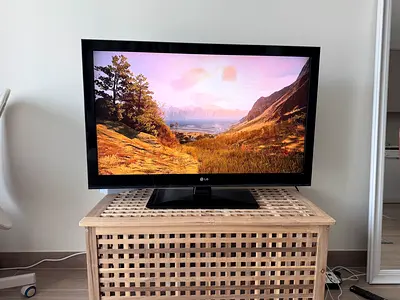 Lg tv 42”