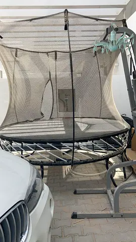 Springfree Trampoline - Used Round Trampoline with Safety Net - Good Condition