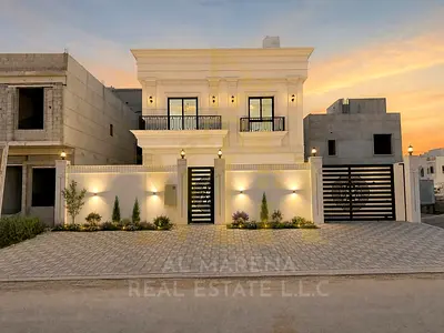 Villa for sale in a prime location with a large setback, including registration and ownership fees, close to all services and public facilities.