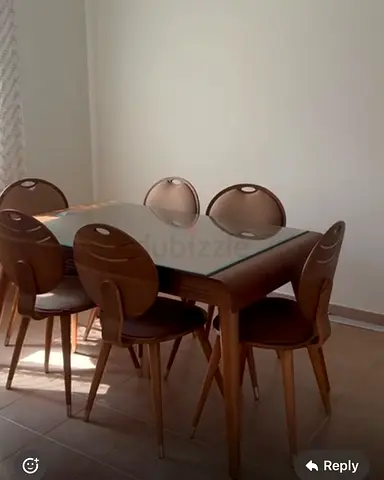 Lazourdy 6-Seater Dining Set