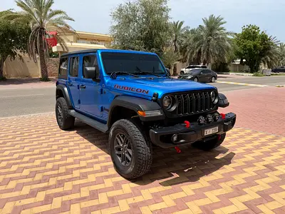 Jeep Wrangler 2024 Rubicon V6 in perfect condition!