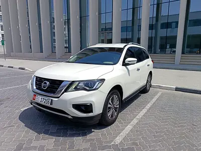 Nissan Pathfinder SL 2018 | GCC Specs | Well Maintained
