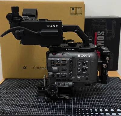 MINT Sony FX6 + Full Tilta Rig V-Mount Kit | Ultra-Low 60 Hours!