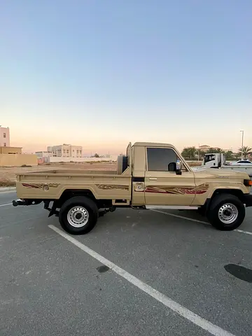 Toyota Land Cruiser 70 Series 2024 LC 79 LX GCC Specs