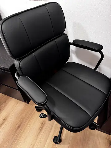Brand New! Comfortable Black Leather Office Chair