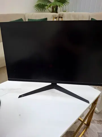 27-inch Full HD Computer Monitor with Slim Bezel and V-Stand