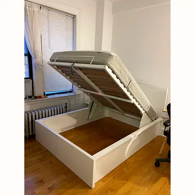 Ikea hydraulic bed with mattress queen size