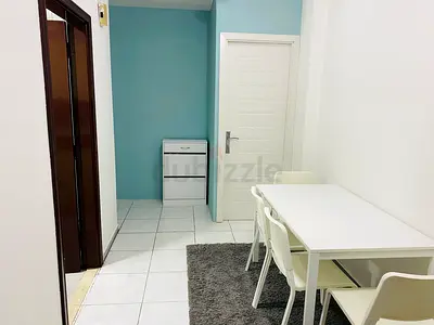 NO COMMISSION- Executive Furnished Bachelor Bedspace Near Karama park / ADCB Metro