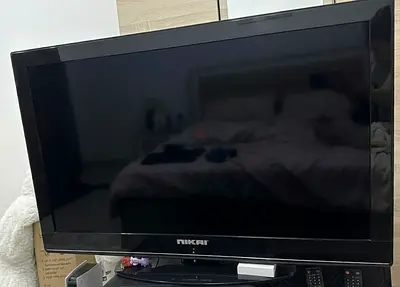 Nikai 32-inch LED TV in good working condition