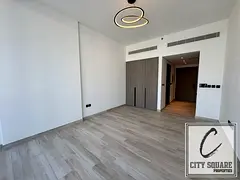 Be the first tenant | Mid floor | Stylish studio