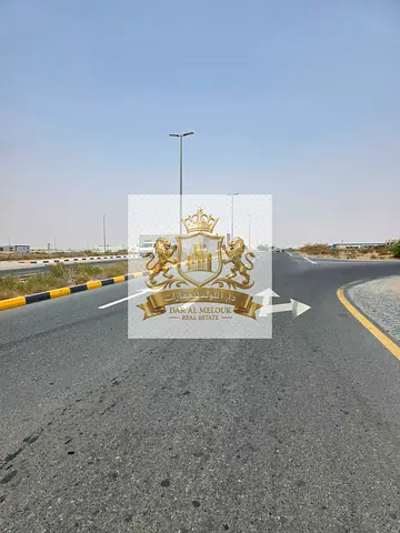 Prime Location in Al Sajaa, Sharjah. Freehold for all nationalities on Emirates Road. Payment plans. Commercial/Industrial Permit (G+3).
