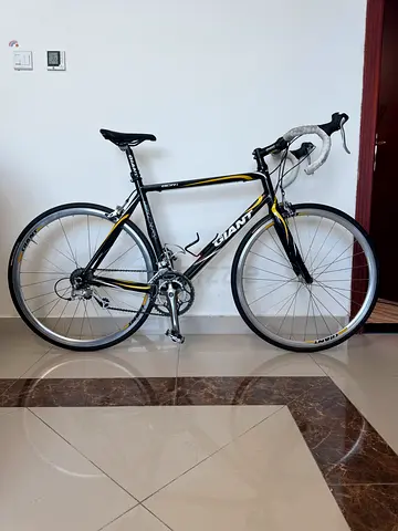 Giant SCR1 Road bike