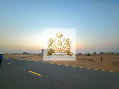 For Sale in Sharjah | Muzairah Area – Al Rahmaniyah Suburb 🏡 Residential land with freehold ownership for Arab nationals 📐 Area: 3,650 sq ft 📍 Located on a 36-meter street
