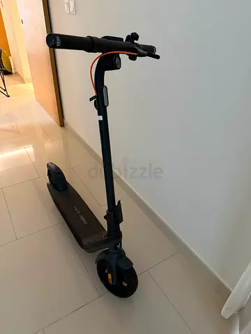 Used electric scooter in good condition - city commuter