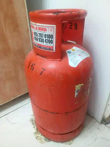 Used 15kg LPG Gas Cylinder - Good Working Condition With stove