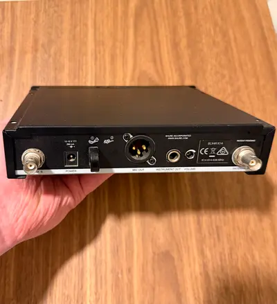 Shure BLX4R K14 Wireless Receiver (614–638 MHz)