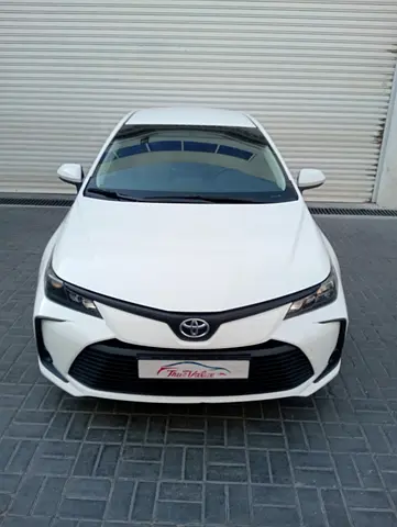 صورة 13 لـ 2021 Toyota COROLLA