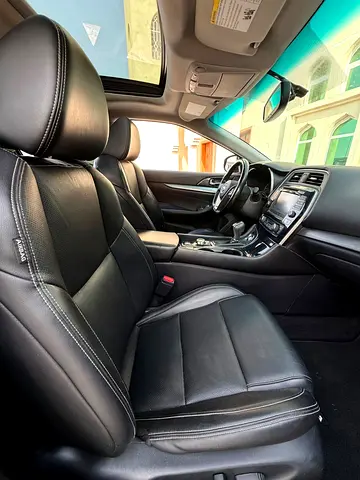 2016 Nissan MAXIMA 照片 13