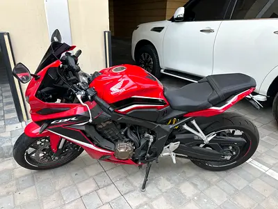 Honda CBR 650R excellent condition for sale