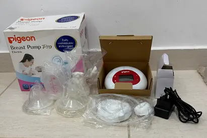 Pigeon Electric Breast Pump Pro with accessories - like new