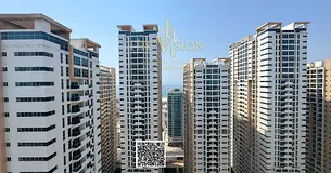 bedrooms and a living room, installments with a down payment of 449,420. Partial view of the garden