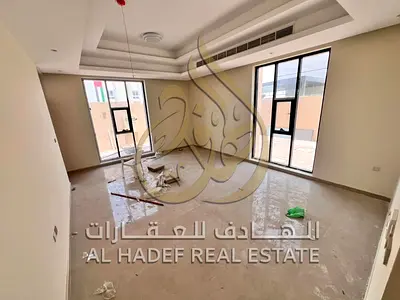 Brand new villa for rent in Al Hooshi, Sharjah. First occupancy. 4 master bedrooms, majlis, living room, fully equipped kitchen, maid's room, indoor a