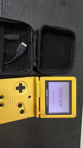 Gameboy advance sp with cartridge 400 games