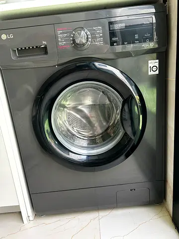 LG 9KG Steam Front Load Washing Machine – Like New (1 Week Use)