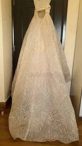 White embellished halter ball gown wedding dress, excellent condition