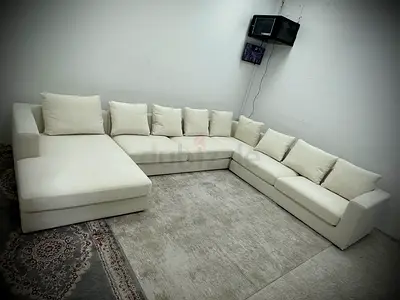 Amazing condition cratebarrel Ushape sofa