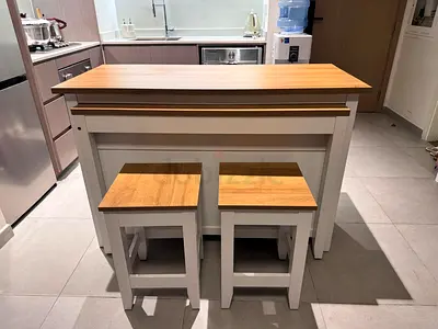 Kitchen island