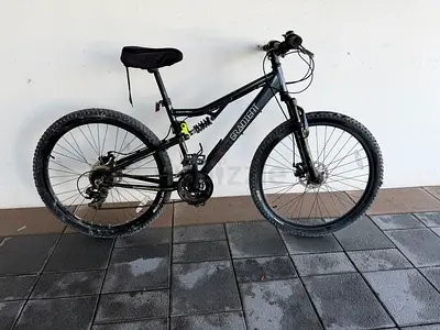 Apollo Gradient Mountain Bike. 21-speed full suspension