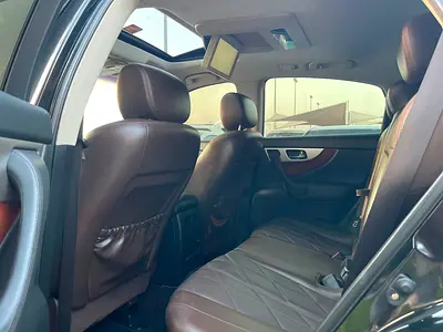 صورة 10 لـ 2014 Infiniti QX70