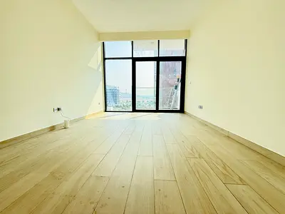 Chiller Free AC // Huge Size Studio Just 44k Rent 4 Cheques & Kitchen Appliances