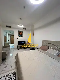 A golden opportunity! Luxurious studio with a gym and pool, fully furnished, available for monthly r