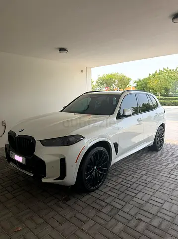 2025 BMW X5 xDrive40i - American Specs - Brand New Condition