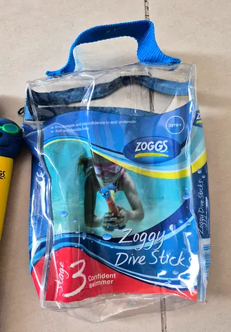ZOGGS diving sticks