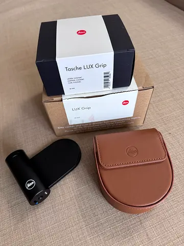 Leica LUX Grip + Case